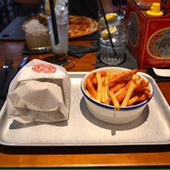 Fire Station - Mmm - Pubs Near Me - London, XGL