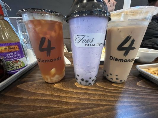 Four Diamonds by null