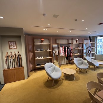 Hermès - Leather Goods Near Me - Chicago, Illinois