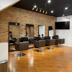 Studio 16 Hair Lounge