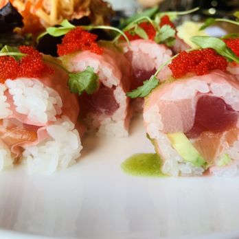 Slurping Turtle - Pink lady roll - Sushi Bars Near Me - Columbus, Ohio