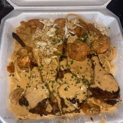 Vogue Bar & Cafe - Lamb chops pasta