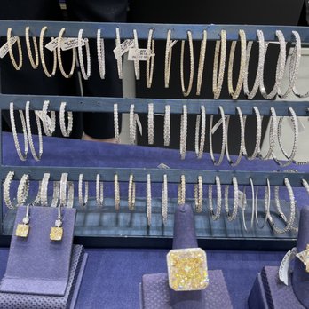 Mike Nekta New York - Literally every type of earring you can imagine - Jewelry Near Me - New York, New York Mike Nekta New York - Literally every type of earring you can imagine - Jewelry Near Me - New York, New York