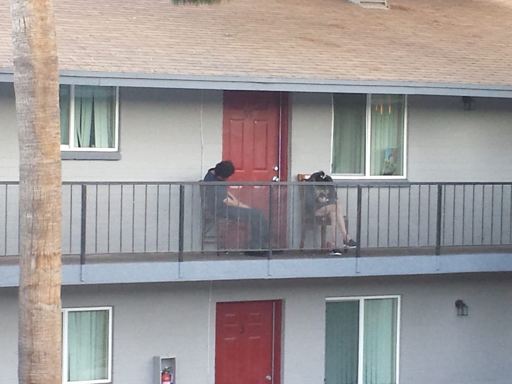 CANBERRA APARTMENTS 2929 N 36th St, Phoenix, Arizona Apartments