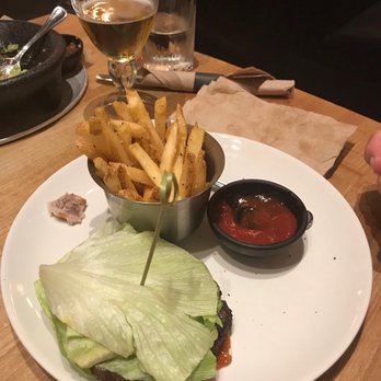 Moxies Langley Restaurant - Lettuce burger - Canadian (New) Near Me - Langley, British Columbia Moxies Langley Restaurant - Lettuce burger - Canadian (New) Near Me - Langley, British Columbia