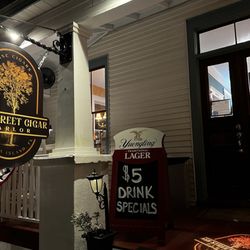 Ash Street Cigar Parlor - Signage