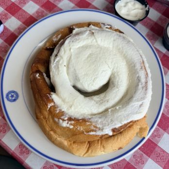 Farmboy Kitchen - HUGE cinnamon roll. Bigger than my face - American Near Me - Keystone, South Dakota Farmboy Kitchen - HUGE cinnamon roll. Bigger than my face - American Near Me - Keystone, South Dakota