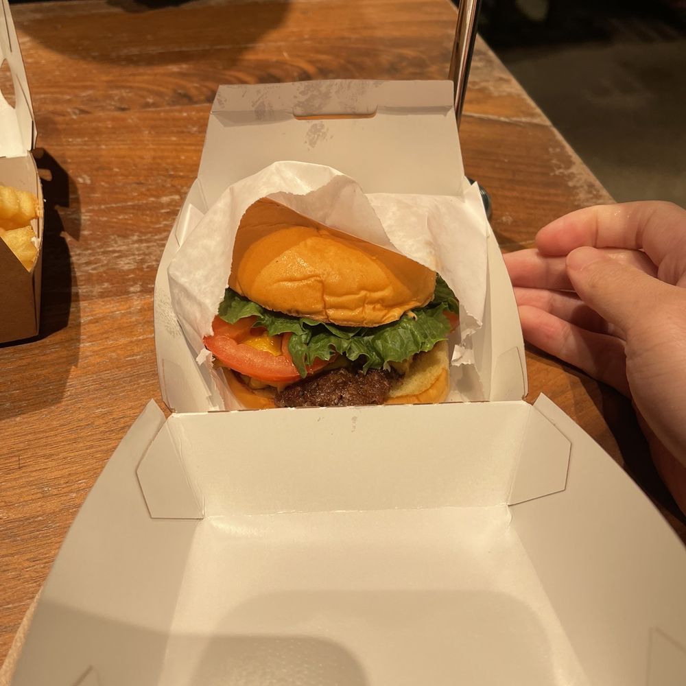 Shake Shack Long Beach - Shackburger - Burgers Near Me - Long Beach, California