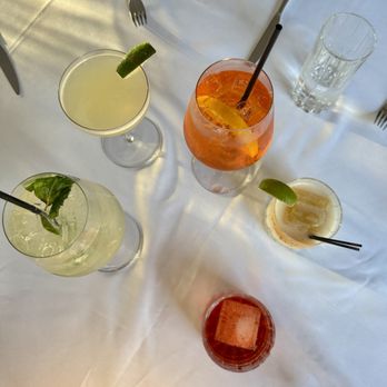19 Raw - Cocktails - Seafood Near Me - Edgartown, Massachusetts