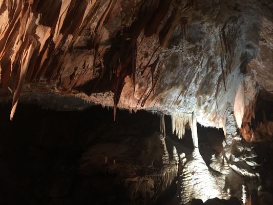 Jenolan Caves by null