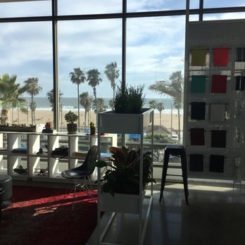 hurley clothing near me