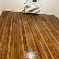 The Flooring Specialists at R C Harrington Ent. - Living room floor - before refurbishing, all the finish was gone.