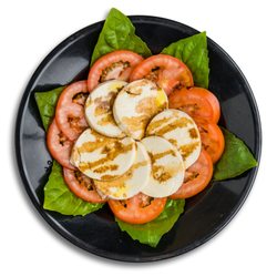 Zoe's Pizzeria - Caprese Salad