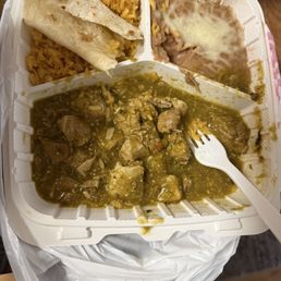 Chili Verde plate ! Delicious ! Chili Verde plate ! Delicious !