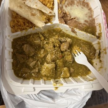 Burritos Lalo - Chili Verde plate ! Delicious ! - Mexican Near Me - Orcutt, California Burritos Lalo - Chili Verde plate ! Delicious ! - Mexican Near Me - Orcutt, California
