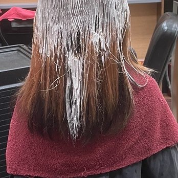 K's Hair Salon - The hairdresser put bleach on my daughter's head to try and fix it. - Hair Salons Near Me - Industry, California K's Hair Salon - The hairdresser put bleach on my daughter's head to try and fix it. - Hair Salons Near Me - Industry, California