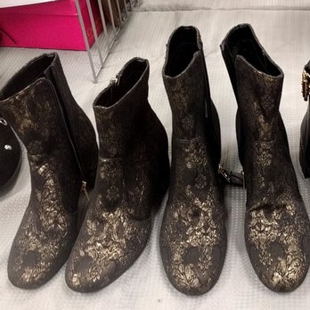 T J Maxx - Department Stores Near Me - Alpharetta, Georgia