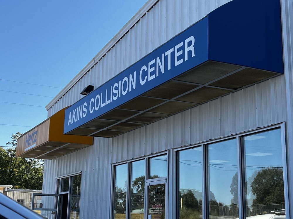 AKINS COLLISION CENTER Updated August 2024 15 Photos 220 W May St