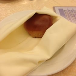 中華遊樂會 - Light rye bread roll with raisins