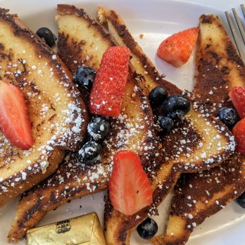Sawyer & Co - Gluten free French toast without whipped cream - Diners Near Me - Austin, Texas Sawyer & Co - Gluten free French toast without whipped cream - Diners Near Me - Austin, Texas
