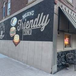 Nielsen’s Coffee & Fresh Eats - Pictures of the building