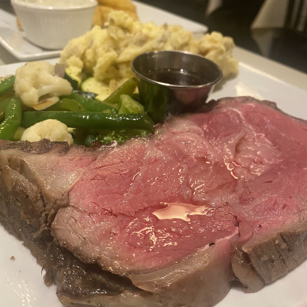 Woodbridge Crossing - PRIME RIB split 16Oz - Steakhouses Near Me - Woodbridge, California Woodbridge Crossing - PRIME RIB split 16Oz - Steakhouses Near Me - Woodbridge, California