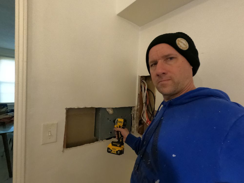 Slide of Cronos Renovations