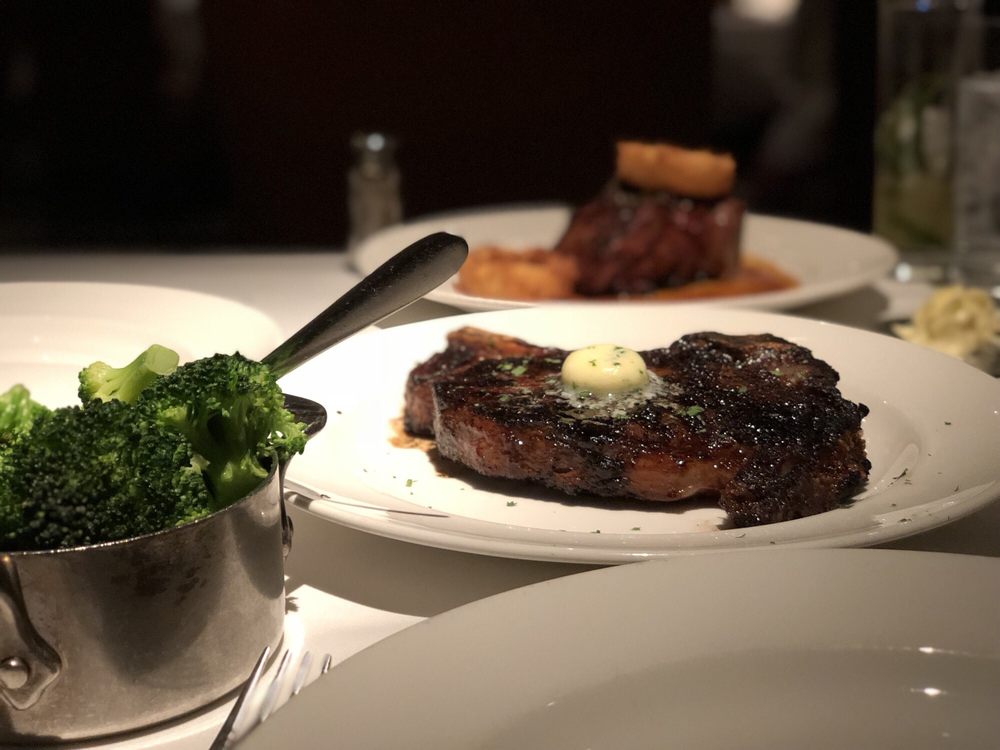 DELMONICO STEAKHOUSE 3176 Photos & 1960 Reviews Steakhouses 3355 Las Vegas Blvd S, Las