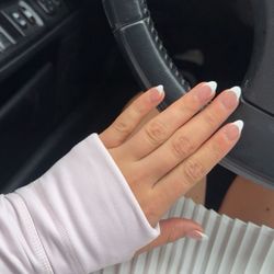 Tc Nails & Spa - French tip nails