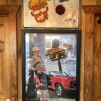 Center Point Barbecue - Triple D. Diners Drive ins & Dives - Barbeque Near Me - Hendersonville, Tennessee