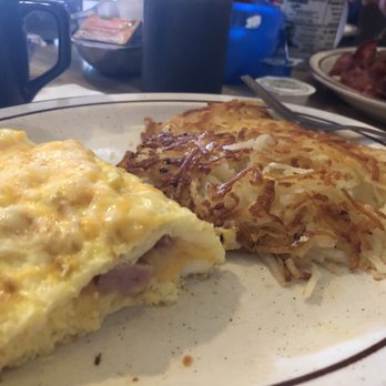 M & I Weather Vane Cafe - Ham & cheese omelette w hash brown - Cafes Near Me - Anita, Iowa M & I Weather Vane Cafe - Ham & cheese omelette w hash brown - Cafes Near Me - Anita, Iowa
