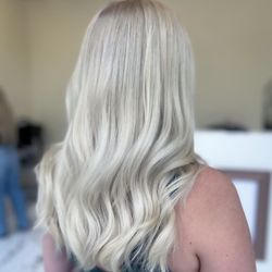 Platinum on 5th the Salon