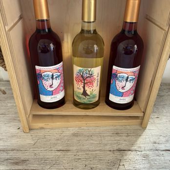 Valentina Vineyards - Wine Tasting Room Near Me - Dulzura, California Valentina Vineyards - Wine Tasting Room Near Me - Dulzura, California