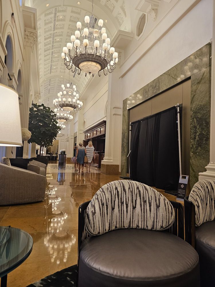 Acqualina Resort & Residences