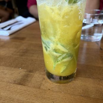 Earls Kitchen + Bar - New American Near Me - Bellevue, Washington