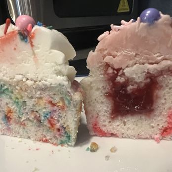 Gold Mine Cupcakes - Gluten free  Birthday Cake and Vanilla Raspberry cupcakes - Cupcakes Near Me - Golden, Colorado