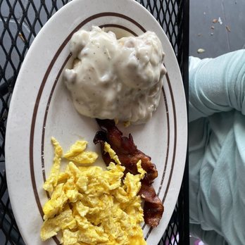 Colonial Room - a plate of eggs, bacon and mashed potatoes - American Near Me - Sanford, Florida Colonial Room - a plate of eggs, bacon and mashed potatoes - American Near Me - Sanford, Florida