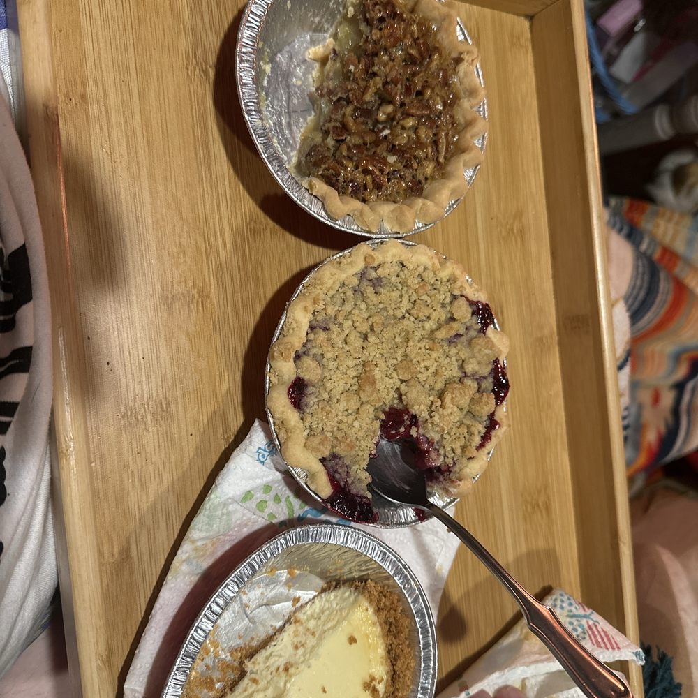 Cheese cake, pecan pie, and mixed Barry pie Cheese cake, pecan pie, and mixed Barry pie