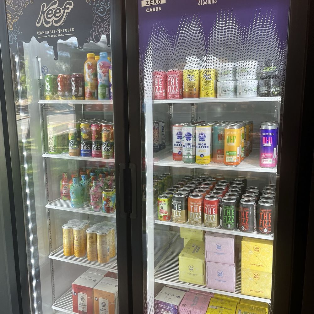 March and Ash Vista Weed Dispensary - Cannabis Dispensaries Near Me - Vista, California March and Ash Vista Weed Dispensary - Cannabis Dispensaries Near Me - Vista, California