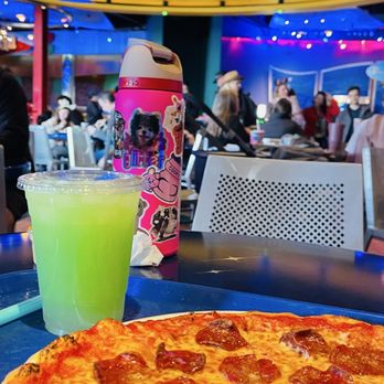 Alien Pizza Planet - Pizza Near Me - Anaheim, California