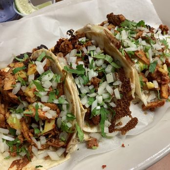 Mi Rinconcito Mexicano - Pastor and chorizo tacos. Love the pastor. Chorizo okay - Tacos Near Me - Miami, Florida Mi Rinconcito Mexicano - Pastor and chorizo tacos. Love the pastor. Chorizo okay - Tacos Near Me - Miami, Florida