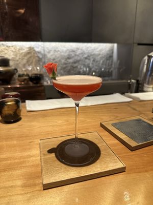 MIXOLOGY SALON by null