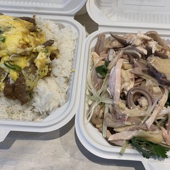 B&W Kitchen - Scramble egg and beef over rice and pig stomach and shredded wasabi chicken - Chinese Near Me - San Francisco, California B&W Kitchen - Scramble egg and beef over rice and pig stomach and shredded wasabi chicken - Chinese Near Me - San Francisco, California