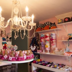 Boys + Girls Kids Fashion Boutique