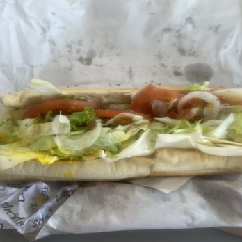 Capriotti's Sandwich Shop - Sandwiches Near Me - Honolulu, Hawaii Capriotti's Sandwich Shop - Sandwiches Near Me - Honolulu, Hawaii
