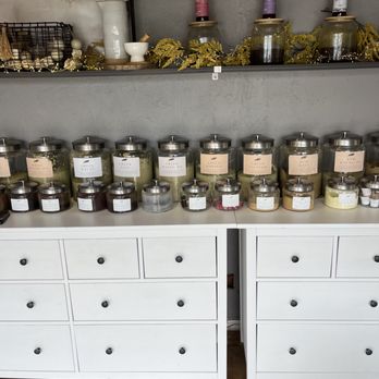 Kratom Kava Bar - Kratom Products - Tobacco Shops Near Me - Solana Beach, California