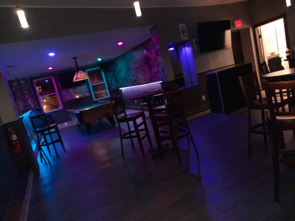 CAFE HOLLYWOOD Updated September 2024 63 Reviews 275 Lark St, Albany, New York Bars