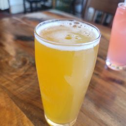 Charlie's Pineapple Upside-down Wit