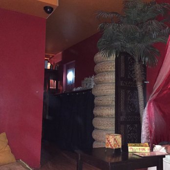 Orienthé - Room at the back - Tea Rooms Near Me - Montreal, Quebec Orienthé - Room at the back - Tea Rooms Near Me - Montreal, Quebec