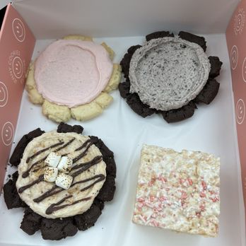 Wonder Cookies Bake Shop - Cupcakes Near Me - Lake Stevens, Washington Wonder Cookies Bake Shop - Cupcakes Near Me - Lake Stevens, Washington